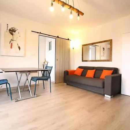 Le Criotto Apartment *